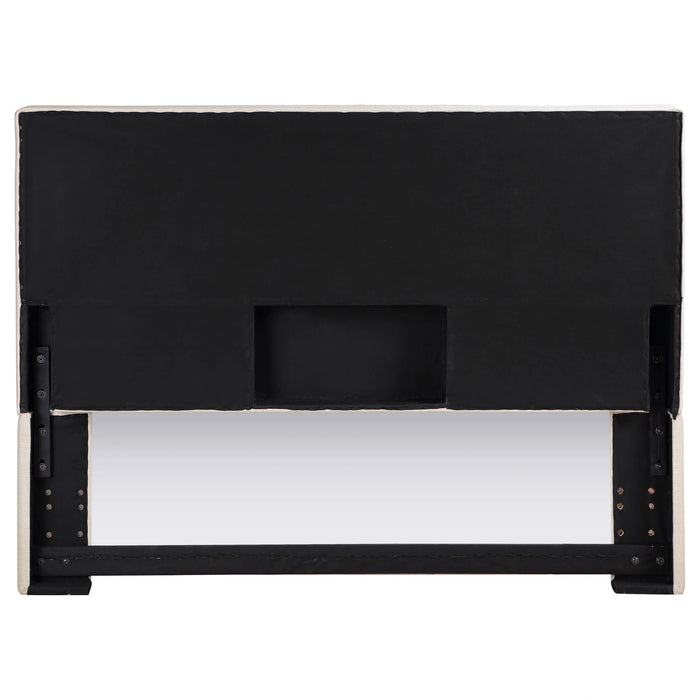 Pirro Headboard