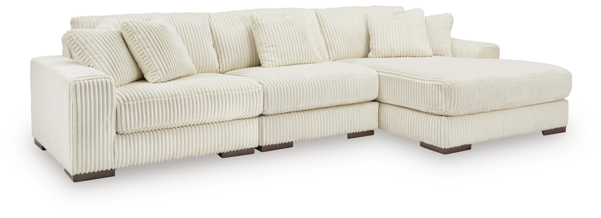 Lindyn Sectional with Chaise