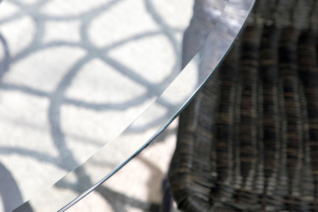 Aviano Dining Table