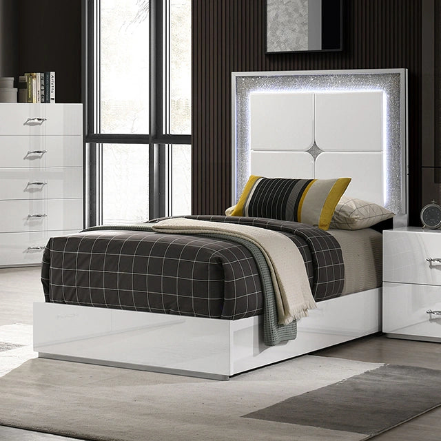 Stoholm Full Bed