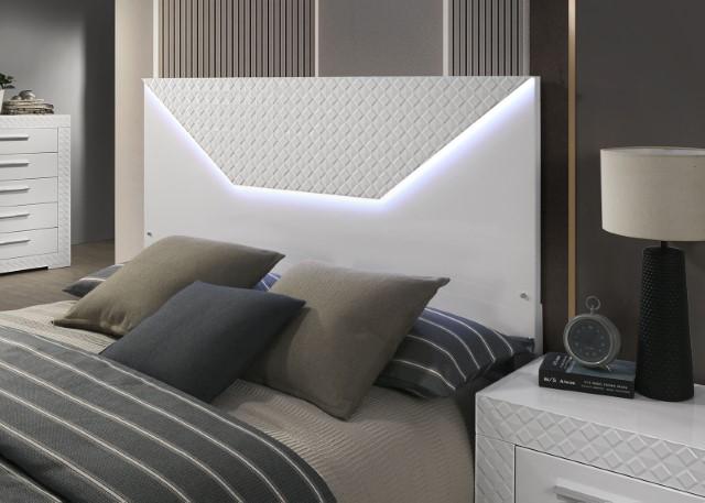 Whitby Queen Bedroom Set