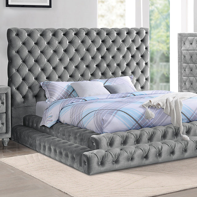 Stefania Queen Bedroom Set